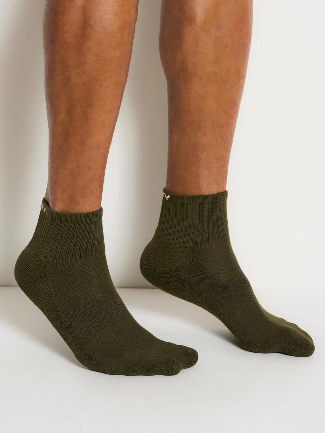 DKNY Men's 6 Pack Sport Cushion High Quarter Crew Socks